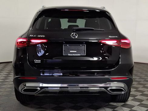 Used 2023 Mercedes-Benz GLC 300 4MATIC image 8