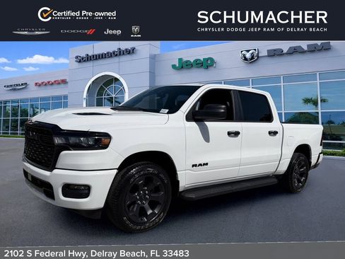 Used 2026 RAM 1500 Express AWD/4WD image 3