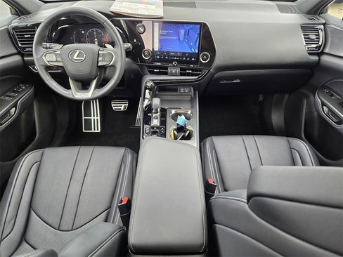 Used 2022 Lexus NX 350 F Sport image 12