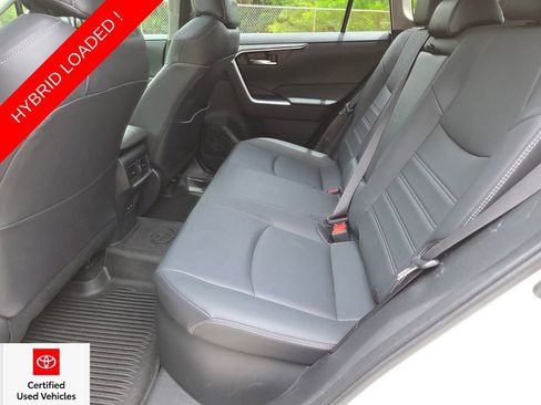Used 2022 Toyota RAV4 XLE Premium AWD/4WD image 22
