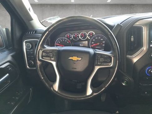 Used 2021 Chevrolet Silverado 1500 LT AWD/4WD image 23
