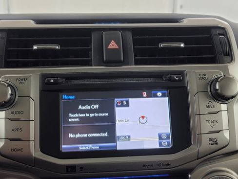 Used 2017 Toyota 4Runner Limited AWD/4WD image 20