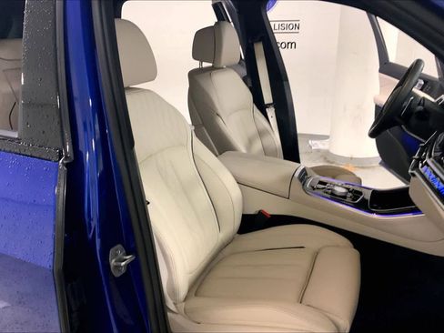 Certified 2026 BMW X5 M60i AWD/4WD image 8