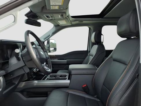 New 2026 Ford F250 Lariat w/ Black Appearance Package image 6