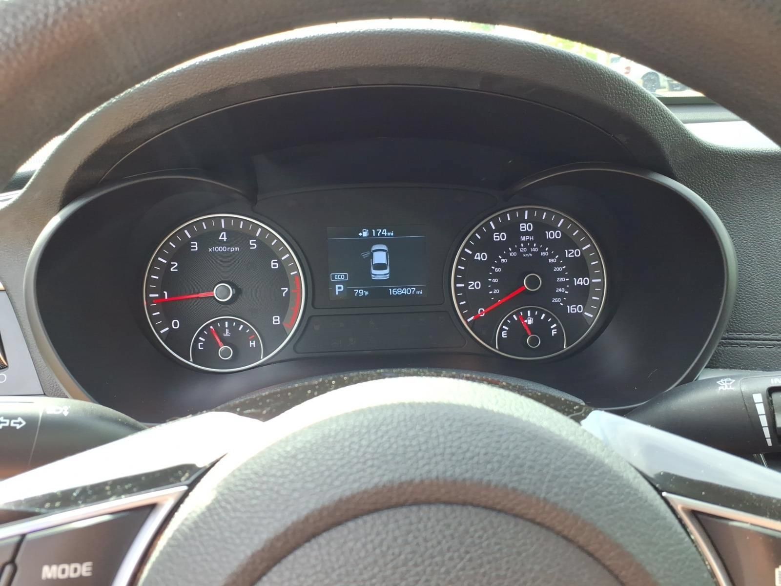 Used 2020 Kia Optima LX FWD image 18