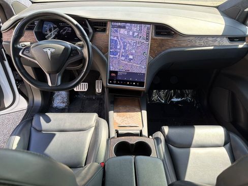 Used 2020 Tesla Model X Performance AWD/4WD image 19
