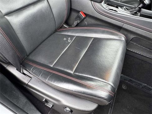 Used 2024 Dodge Durango GT image 17