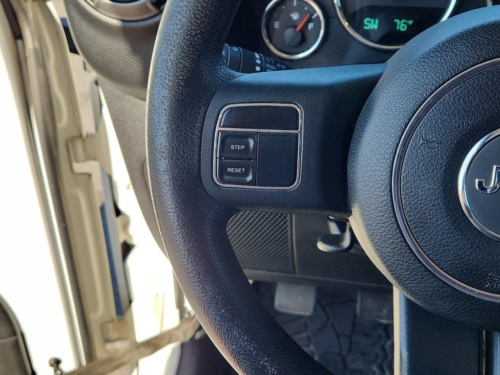 Used 2014 Jeep Wrangler Sport AWD/4WD image 14