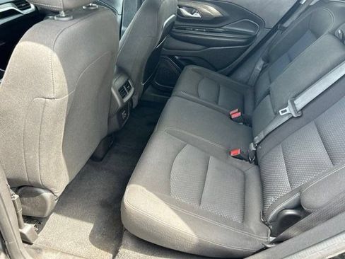 Used 2024 GMC Terrain SLE w/ Driver Convenience Package FWD image 36