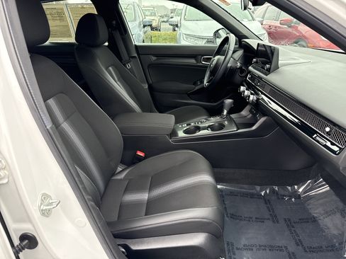Certified 2024 Honda Civic Sport image 33