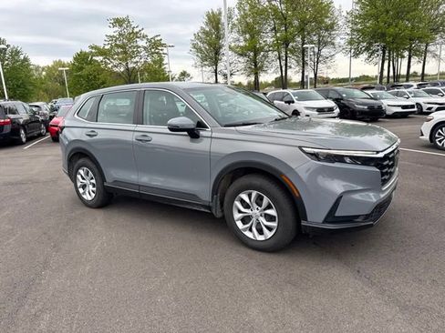 Used 2024 Honda CR-V LX image 7