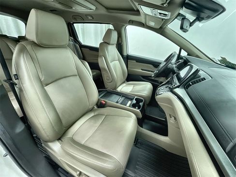 Used 2019 Honda Odyssey Elite image 31