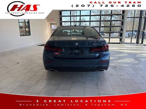 Used 2023 BMW 530i xDrive w/ Convenience Package image 5