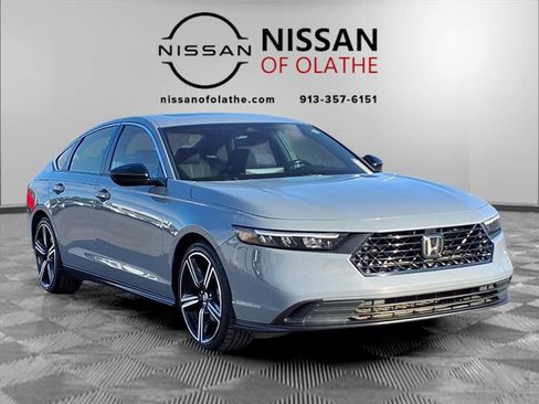 Used 2023 Honda Accord Sport image 30