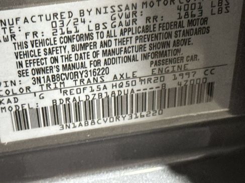 Used 2024 Nissan Sentra SV FWD image 27