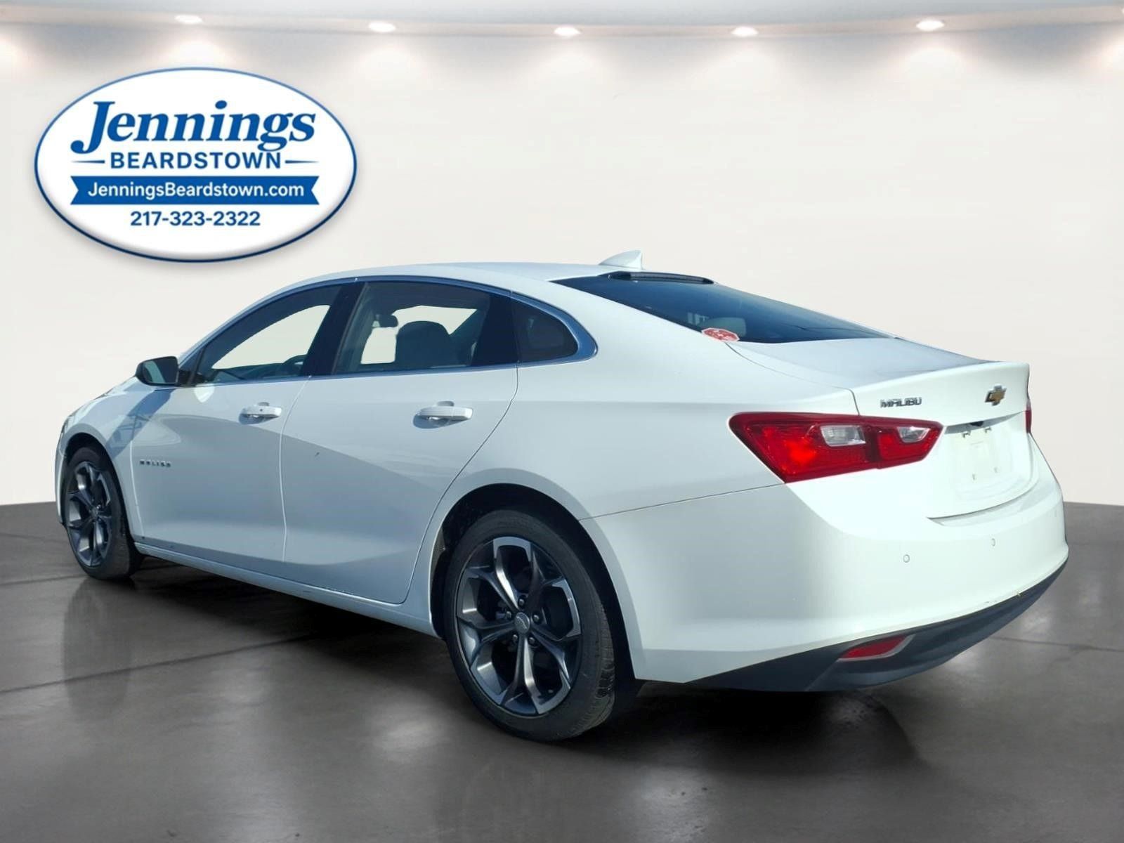 Used 2024 Chevrolet Malibu LT FWD image 3