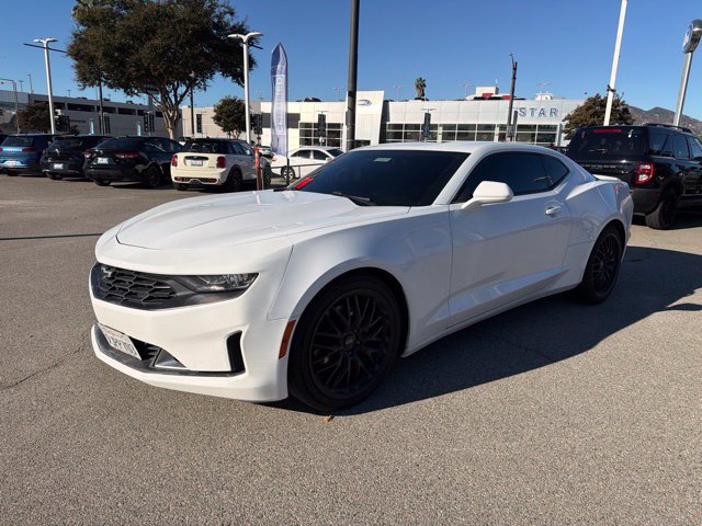 Used 2020 Chevrolet Camaro LT w/ RS Package RWD image 3