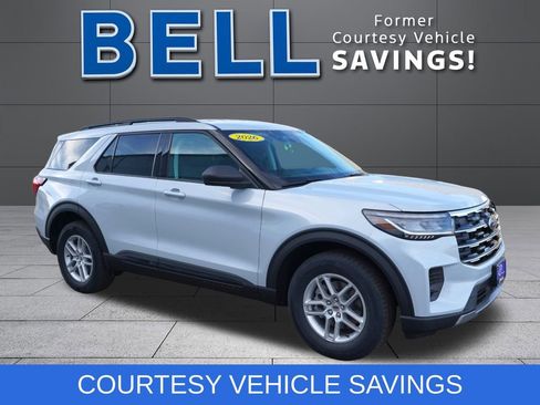 New 2026 Ford Explorer Active image 1