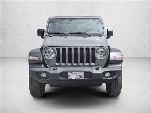 Used 2019 Jeep Wrangler Sport AWD/4WD image 2
