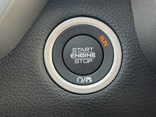New 2026 RAM 3500 Big Horn AWD/4WD image 32