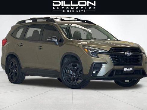 Used 2023 Subaru Ascent Onyx Edition AWD/4WD image 2