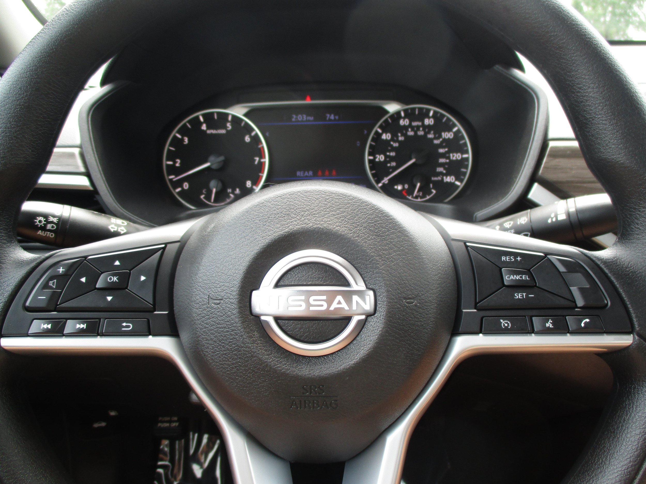 Used 2025 Nissan Altima 2.5 SV FWD image 14