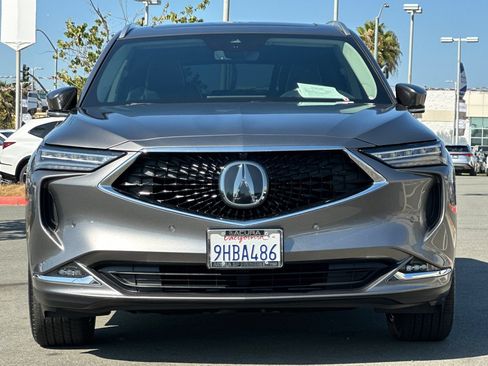 Used 2023 Acura MDX SH-AWD w/ Advance Package image 9