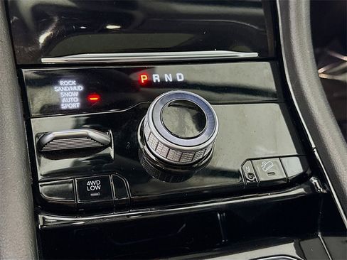 Used 2022 Jeep Grand Cherokee Limited 4xe image 11