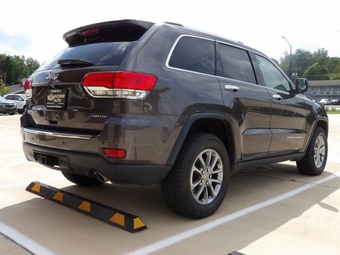 Used 2016 Jeep Grand Cherokee Limited image 5