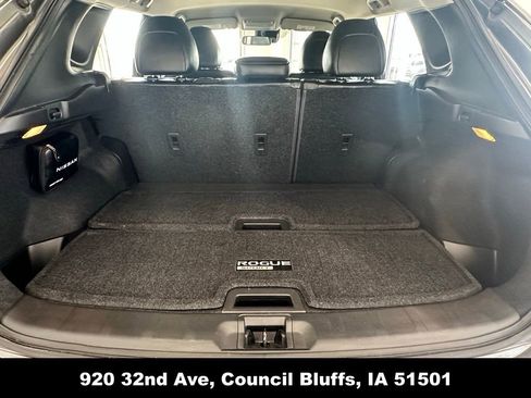 Used 2022 Nissan Rogue Sport SL AWD/4WD image 10