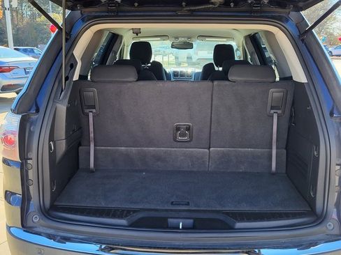 Used 2012 GMC Acadia SLE image 4