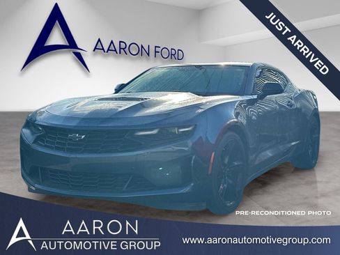 Used 2023 Chevrolet Camaro LT RWD image 1
