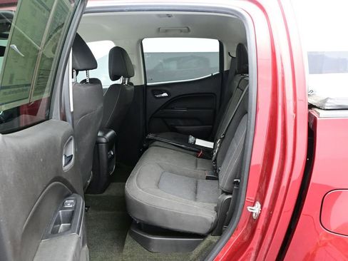 Used 2017 Chevrolet Colorado LT w/ LT Convenience Package image 13