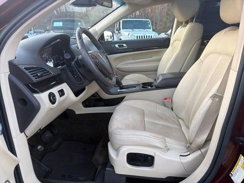 Used 2015 Lincoln MKT AWD w/ Equipment Group 201A image 18