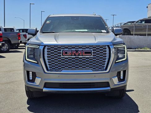 Used 2024 GMC Yukon Denali RWD image 2