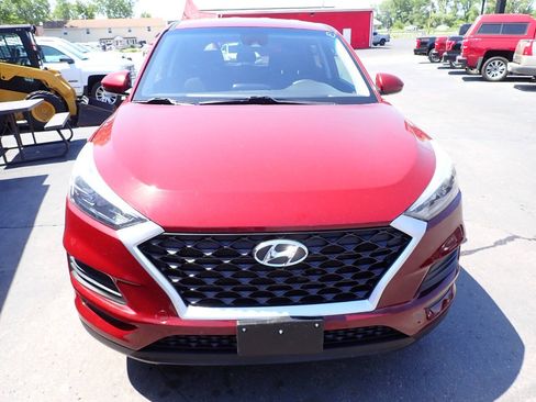 Used 2019 Hyundai Tucson SE AWD/4WD image 2