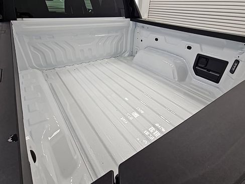 New 2026 GMC Sierra EV Elevation image 32