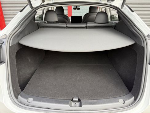 Used 2023 Tesla Model Y Long Range image 15