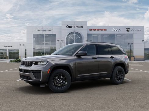 New 2026 Jeep Grand Cherokee Altitude AWD/4WD image 2