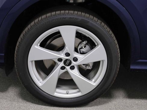 New 2025 Audi Q5 Premium Plus image 45