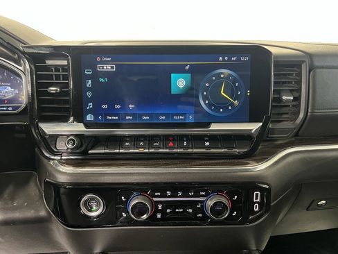 Used 2023 Chevrolet Silverado 1500 RST image 12