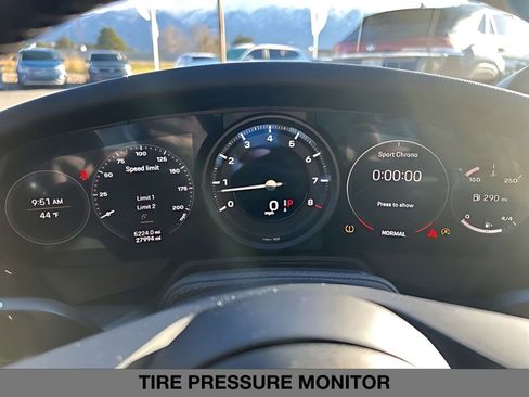 Used 2021 Porsche 911 Carrera 4S image 24