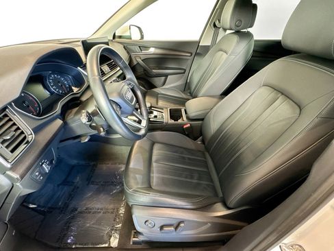 Used 2022 Audi Q5 2.0T Premium w/ Convenience Package AWD/4WD image 19