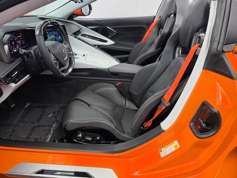 Used 2024 Chevrolet Corvette Z06 w/ Stealth Interior Trim Package RWD image 10