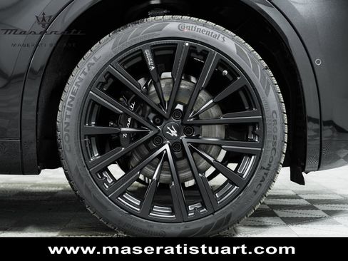 New 2025 Maserati Grecale Modena AWD/4WD image 9