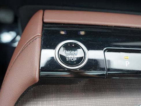 Used 2025 Lincoln Navigator Reserve AWD/4WD image 37