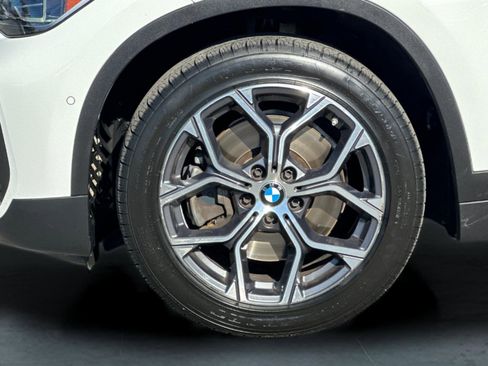 Used 2020 BMW X1 xDrive28i w/ Premium Package image 25