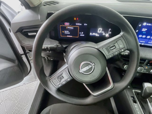 New 2027 Nissan Kicks S FWD image 8