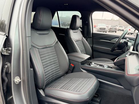 New 2026 Ford Explorer ST-Line w/ ST-Line Street Pack image 23