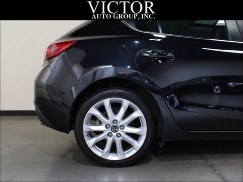 Used 2014 MAZDA MAZDA3 s Grand Touring FWD image 12